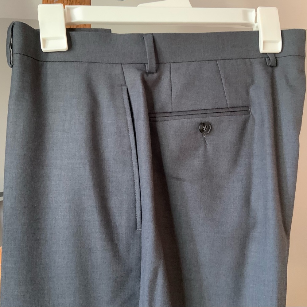 Beautiful Calvin Klein Men’s Dress Pants, 34x32